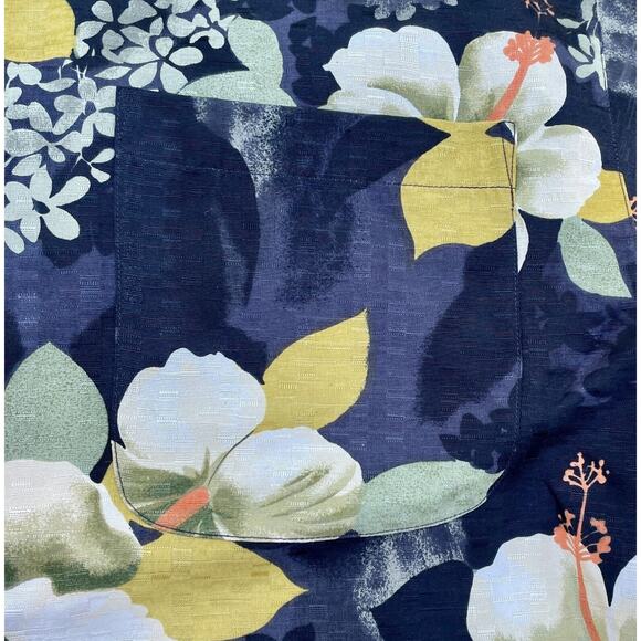 TOMMY Bahama 100% Silk Blue Floral Button Front Polo Shirt Mens Size LARGE - Picture 2 of 6